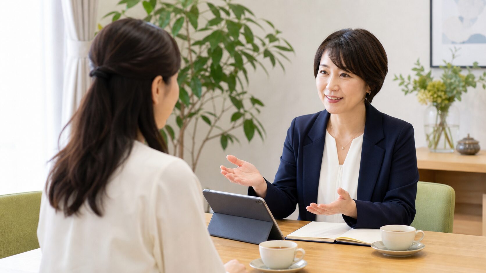落ち着いた相談の様子