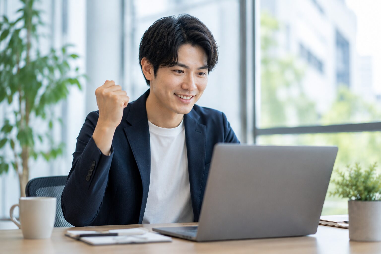 SEO講師とのオンライン面談で学習目標を相談する受講者